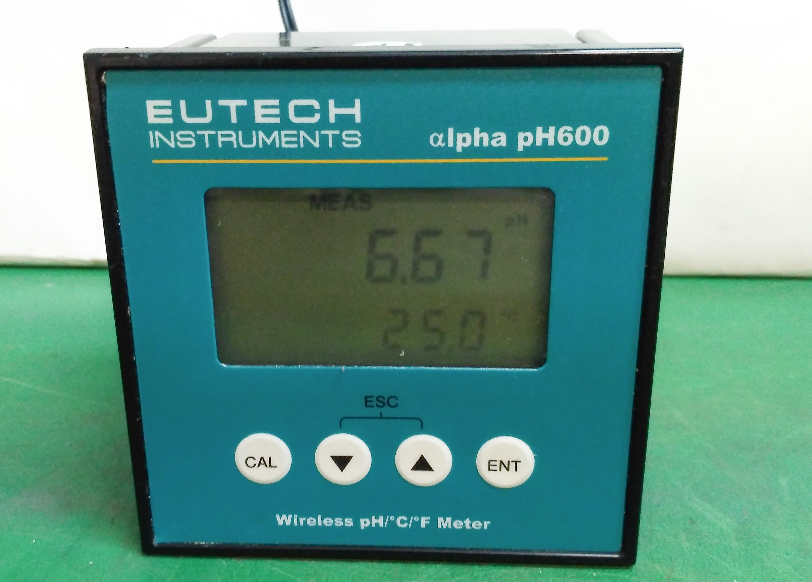 Eutech Instruments Wireless Ph C F Meter Alpha Ph J Gallery